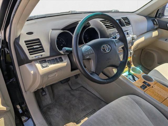 used 2008 Toyota Highlander Hybrid car, priced at $9,355