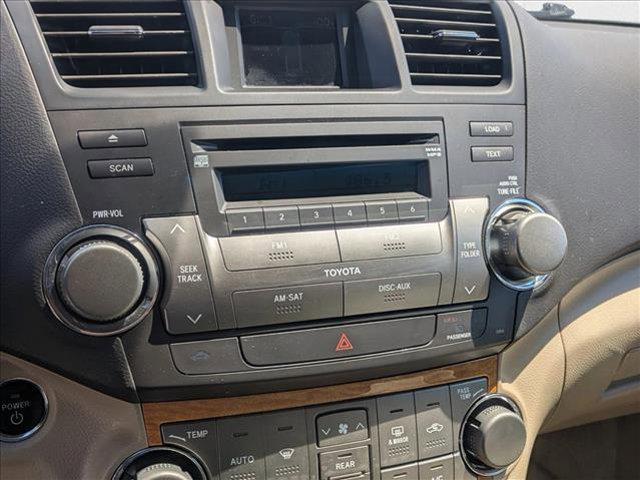 used 2008 Toyota Highlander Hybrid car, priced at $9,355