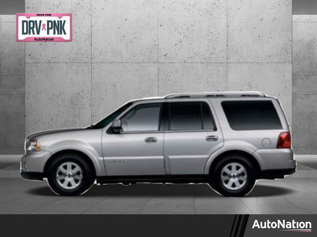 used 2006 Lincoln Navigator car, priced at $7,995