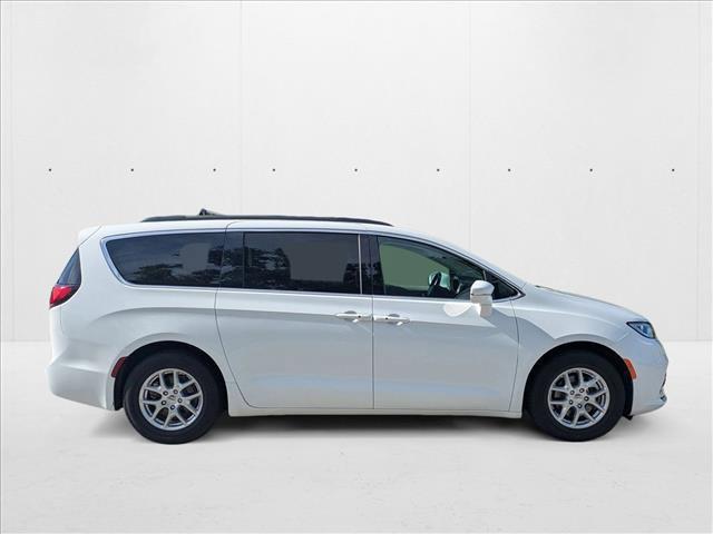 used 2022 Chrysler Pacifica car, priced at $21,008
