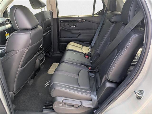 new 2025 Honda Pilot car, priced at $45,150