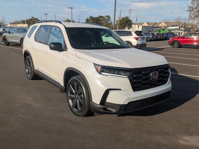 new 2025 Honda Pilot car, priced at $42,105