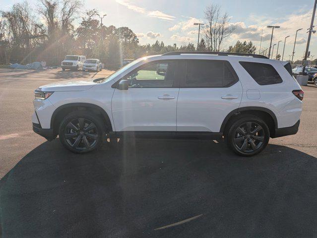 new 2025 Honda Pilot car, priced at $42,105