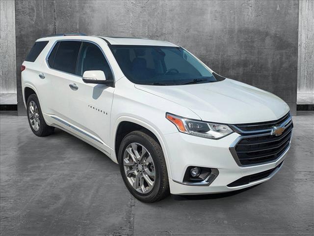used 2021 Chevrolet Traverse car, priced at $33,799