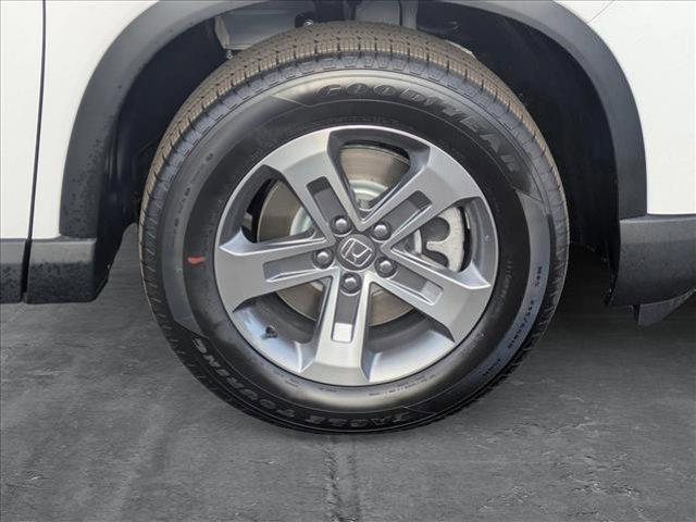 new 2025 Honda Pilot car, priced at $45,321