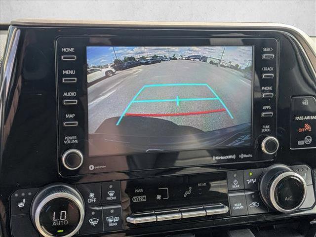 used 2020 Toyota Highlander car, priced at $27,476