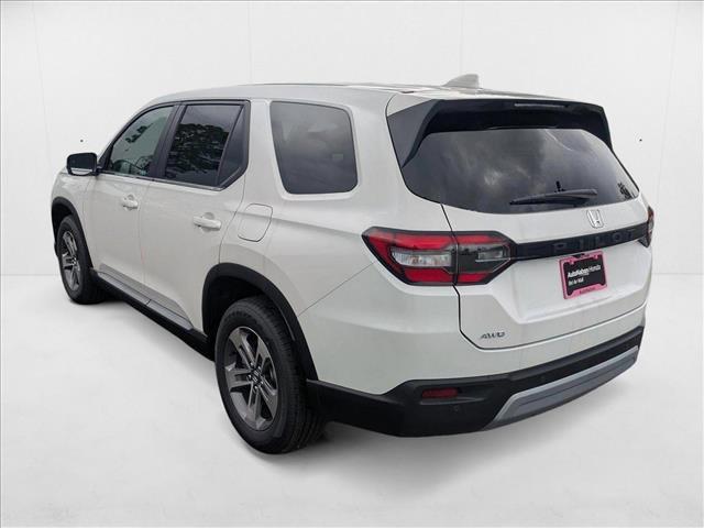 new 2025 Honda Pilot car, priced at $45,150