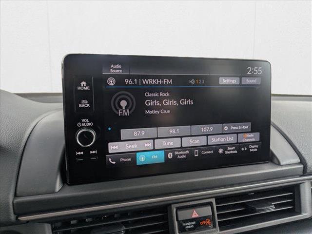 new 2025 Honda Pilot car, priced at $45,150