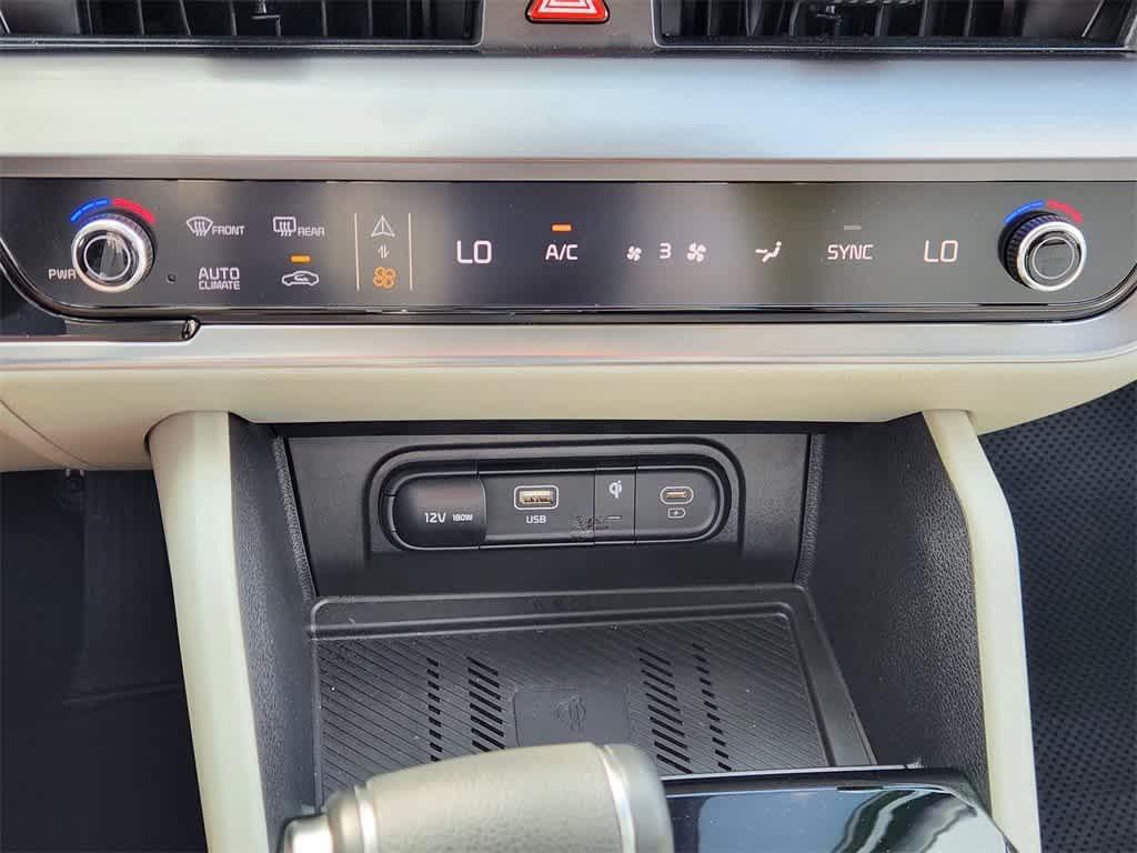used 2025 Kia Sportage car, priced at $29,698