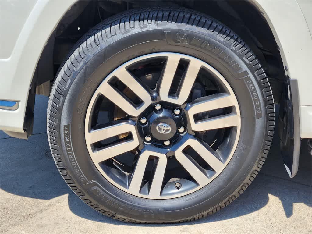 used 2018 Toyota 4Runner car, priced at $27,268