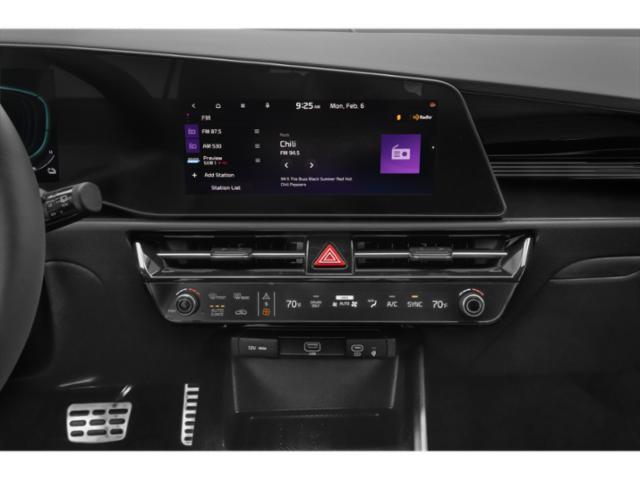 used 2023 Kia Niro Plug-In Hybrid car