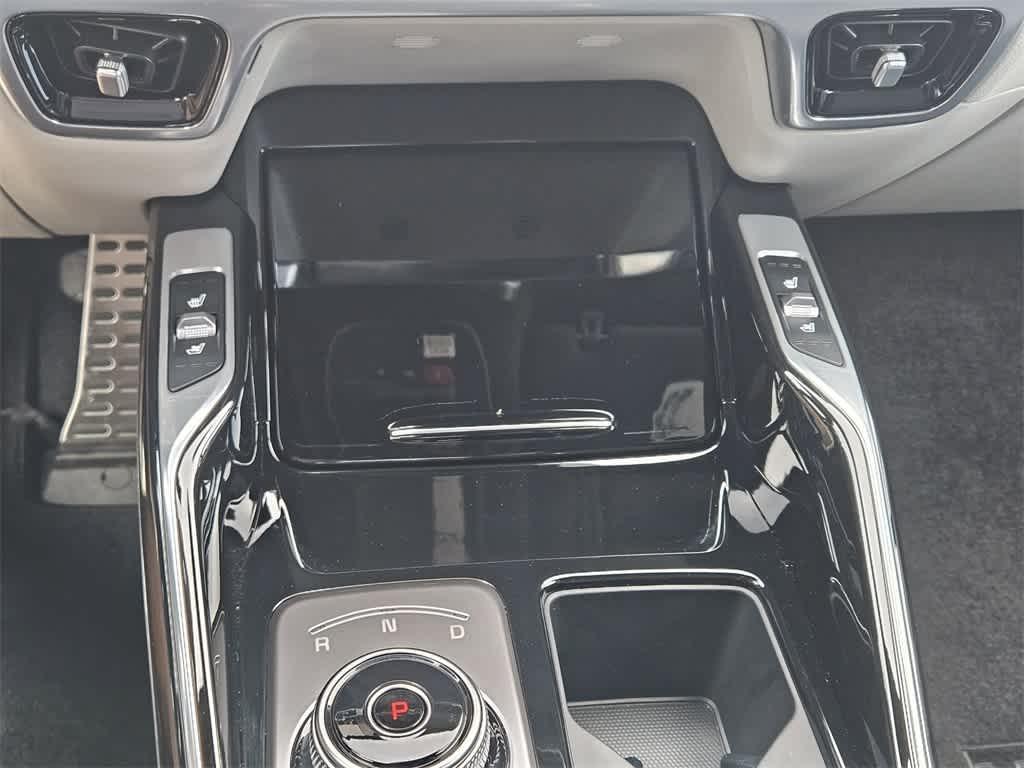 used 2023 Kia Sorento Plug-In Hybrid car, priced at $43,598