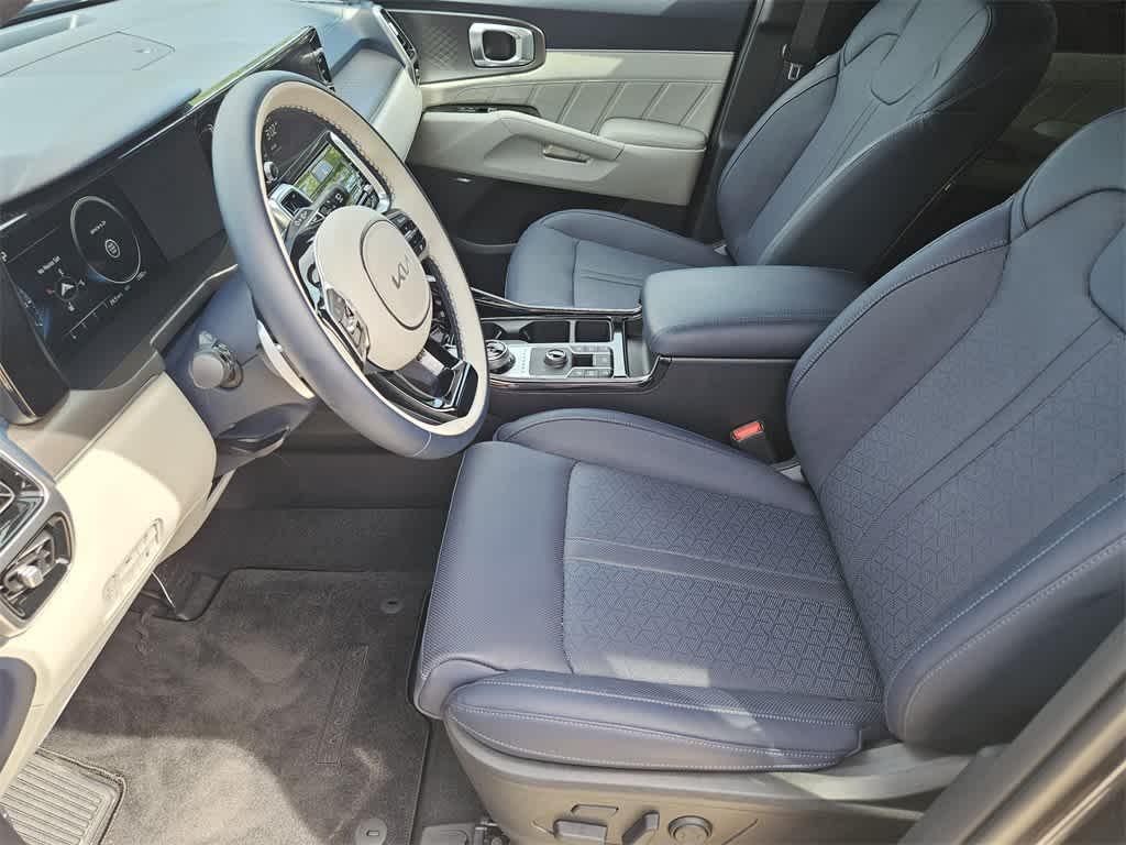 used 2023 Kia Sorento Plug-In Hybrid car, priced at $43,598