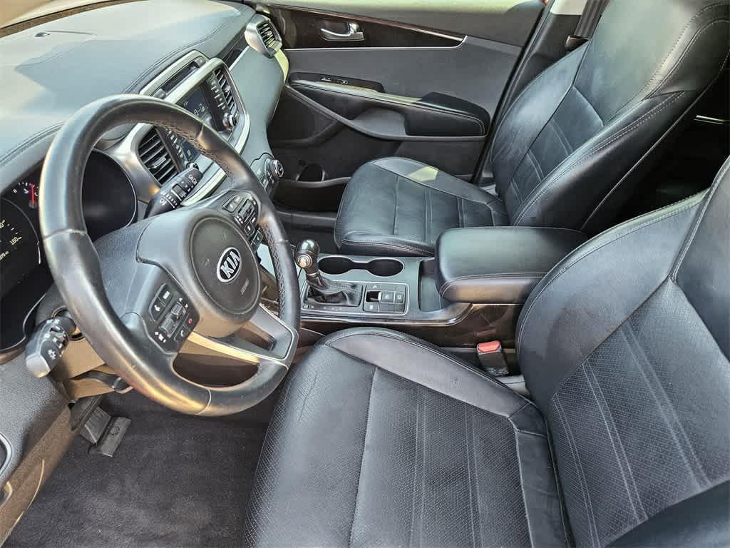 used 2018 Kia Sorento car, priced at $12,748