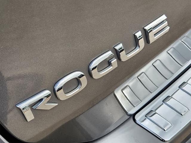 used 2019 Nissan Rogue car, priced at $15,998