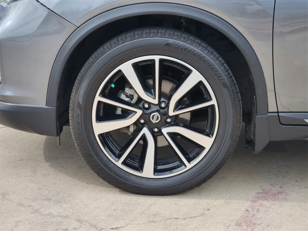 used 2019 Nissan Rogue car, priced at $16,000