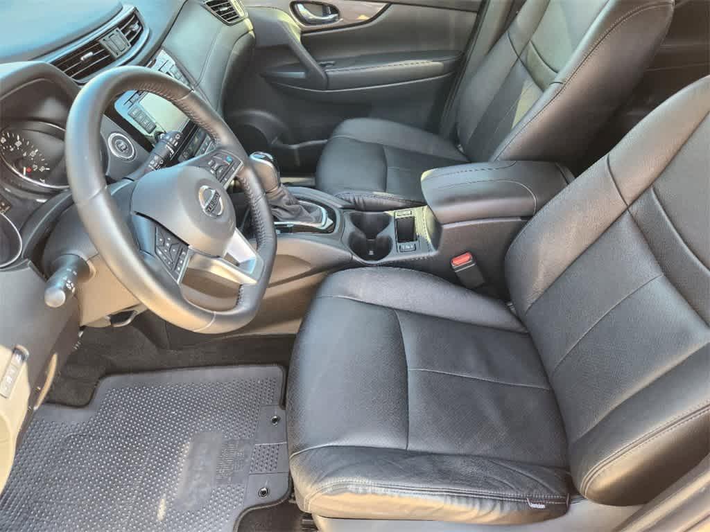 used 2019 Nissan Rogue car, priced at $13,998