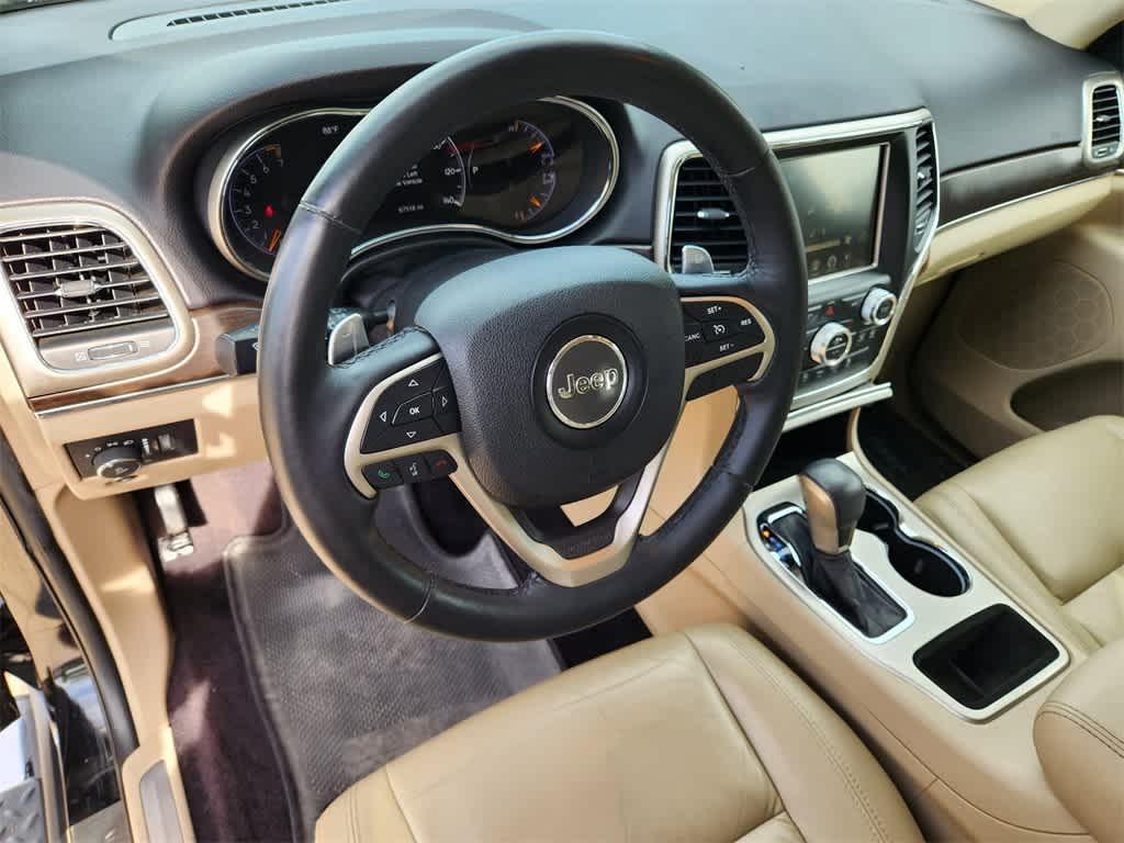 used 2017 Jeep Grand Cherokee car, priced at $21,498