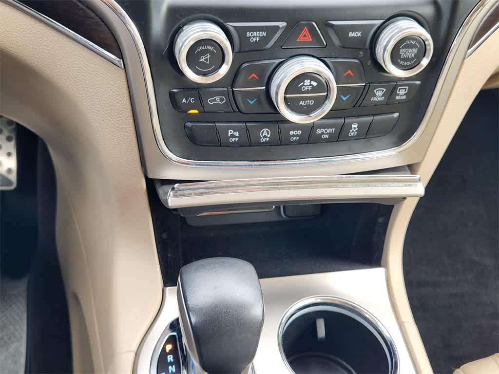 used 2017 Jeep Grand Cherokee car, priced at $21,498