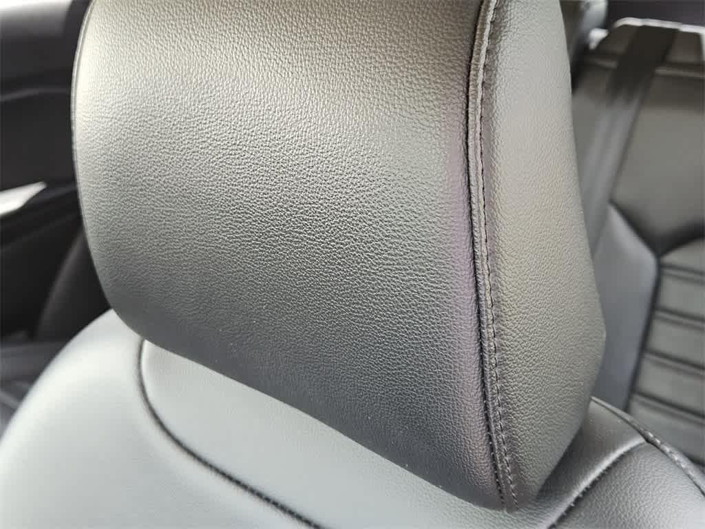 used 2023 Ford Edge car, priced at $24,298