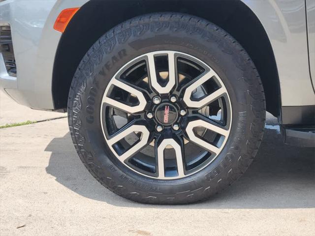 used 2024 GMC Yukon car, priced at $71,398