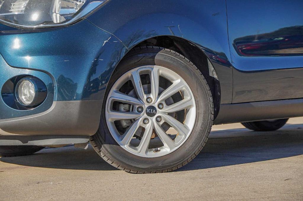 used 2018 Kia Soul car, priced at $8,898