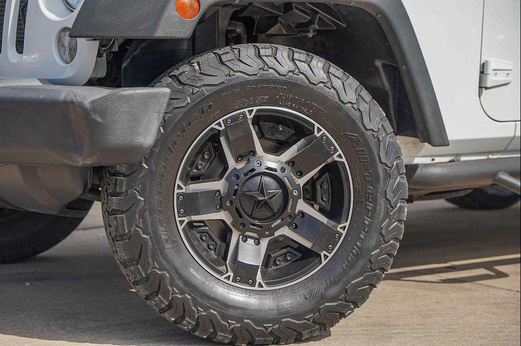 used 2016 Jeep Wrangler Unlimited car, priced at $17,998