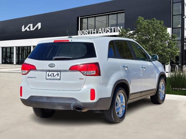 used 2014 Kia Sorento car, priced at $10,498