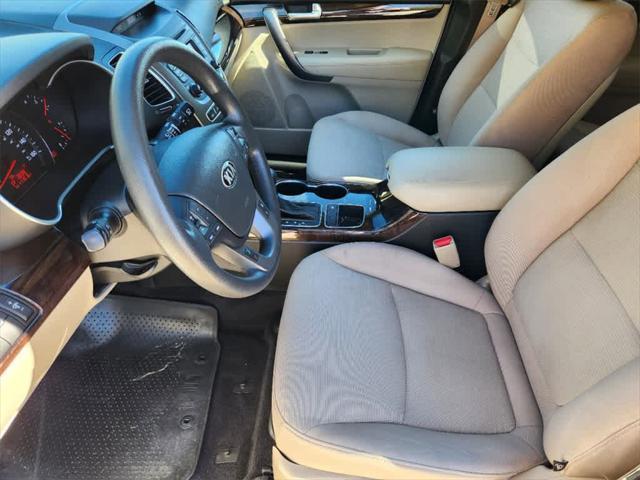 used 2014 Kia Sorento car, priced at $10,498