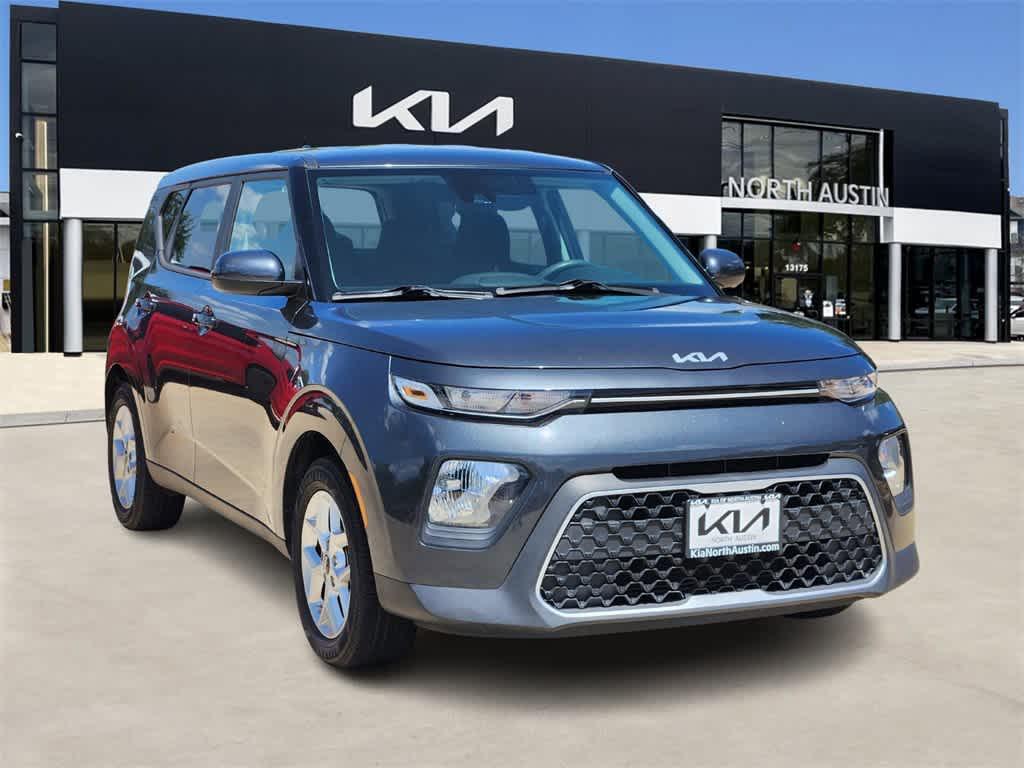 used 2022 Kia Soul car, priced at $15,477
