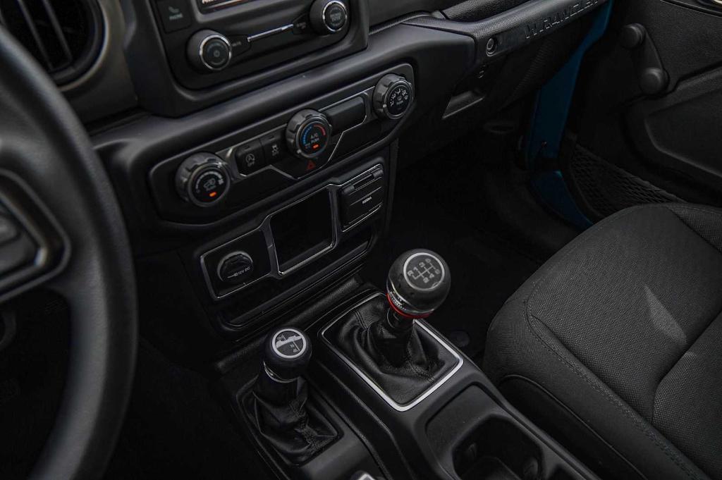 used 2020 Jeep Wrangler Unlimited car, priced at $27,698