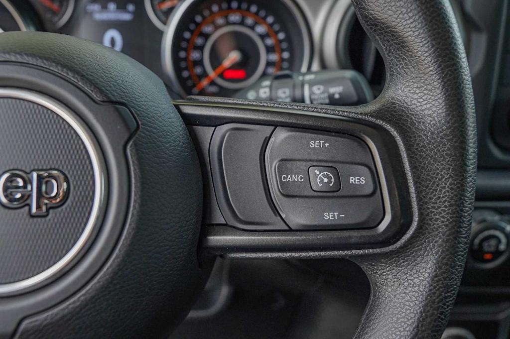 used 2020 Jeep Wrangler Unlimited car, priced at $27,698