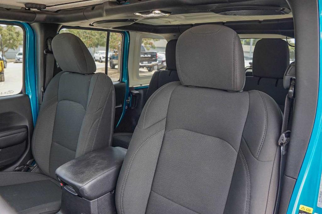 used 2020 Jeep Wrangler Unlimited car, priced at $27,698