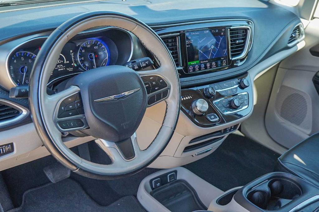 used 2018 Chrysler Pacifica car, priced at $10,178