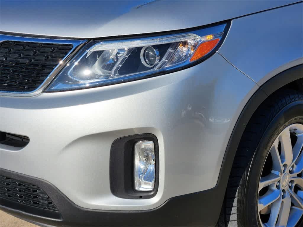 used 2014 Kia Sorento car, priced at $11,948