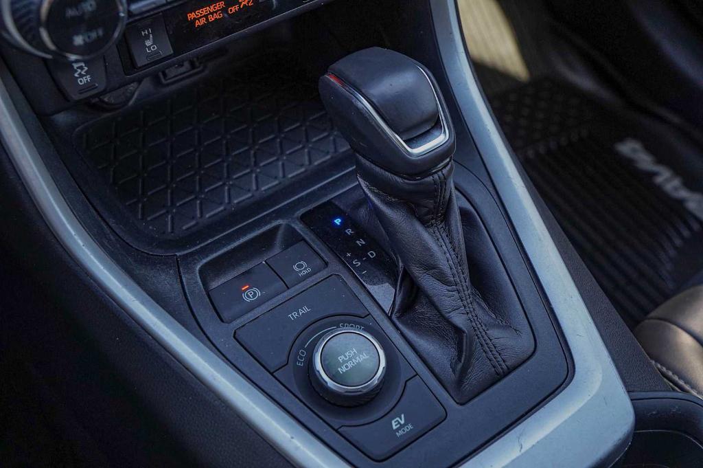 used 2020 Toyota RAV4 Hybrid car, priced at $28,598