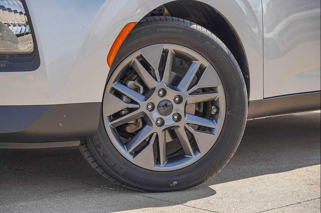 used 2021 Kia Soul car, priced at $17,458