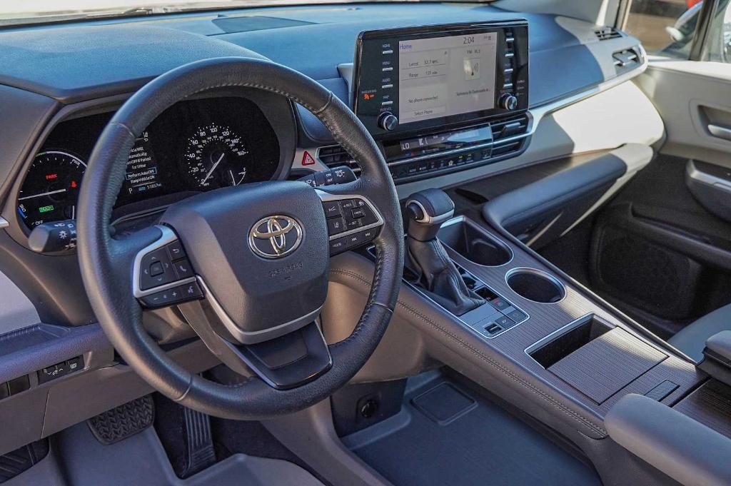 used 2021 Toyota Sienna car, priced at $38,004