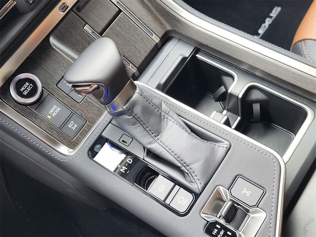 used 2025 Lexus GX 550 car, priced at $82,498