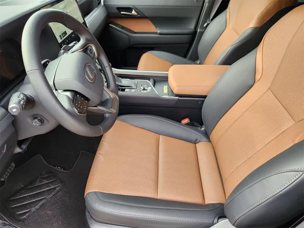 used 2025 Lexus GX 550 car, priced at $82,498