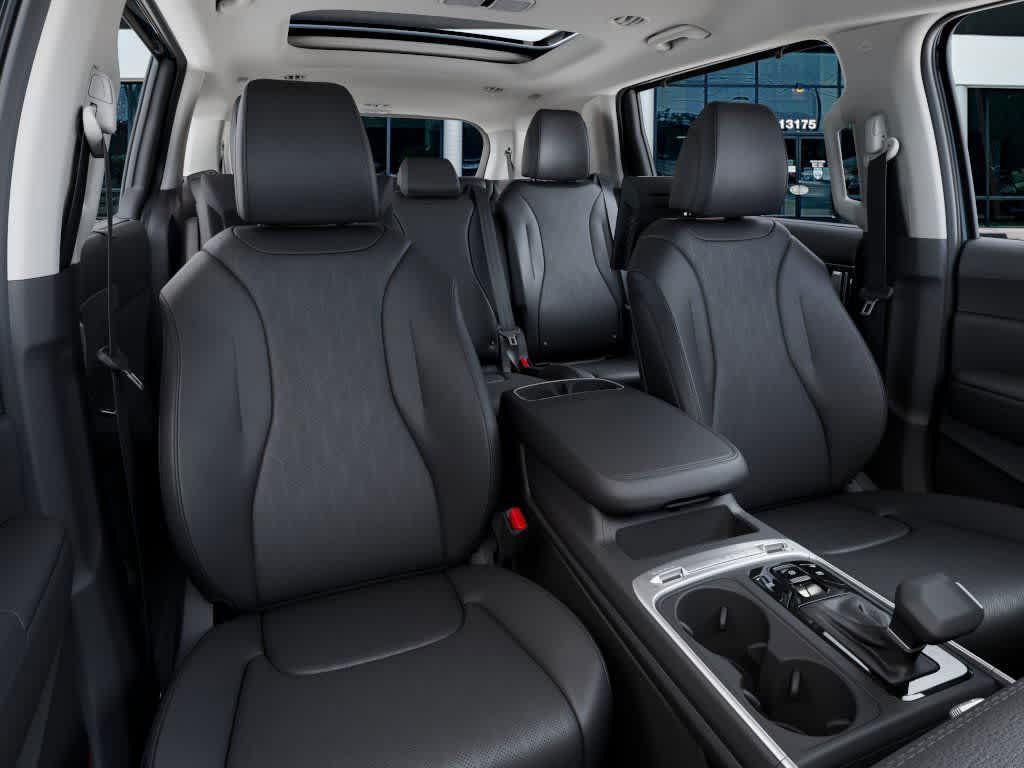 new 2025 Kia Carnival car, priced at $51,700