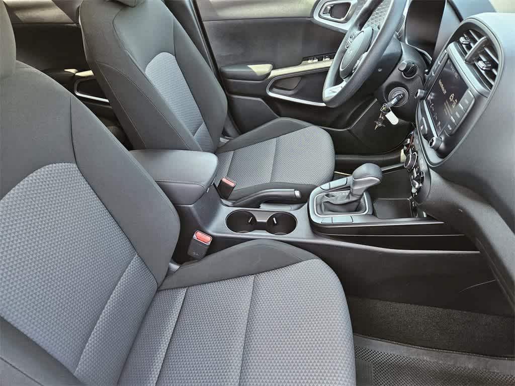 used 2024 Kia Soul car, priced at $17,998