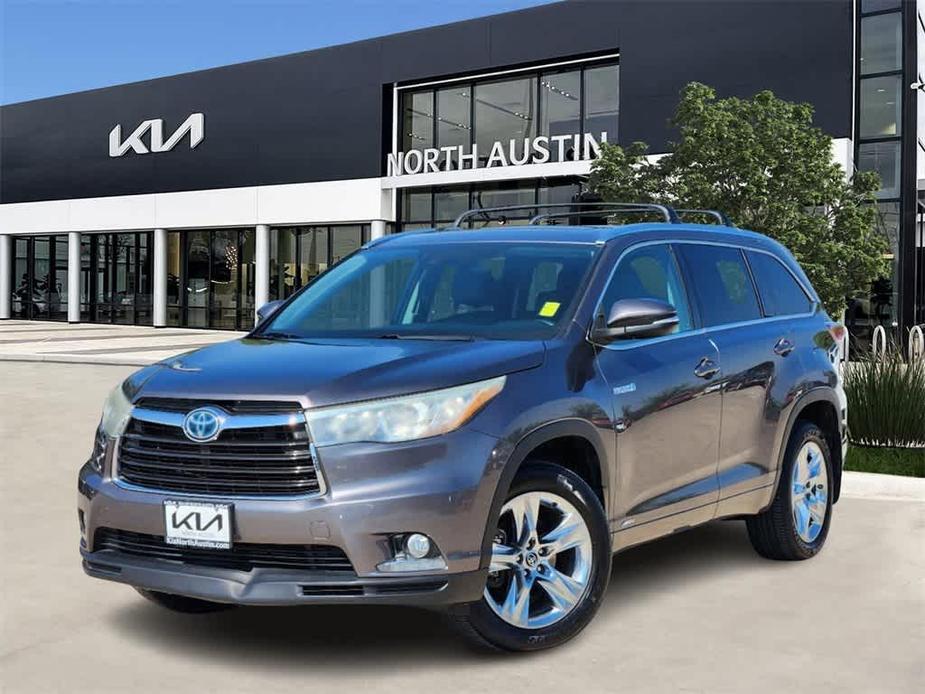 used 2016 Toyota Highlander Hybrid car, priced at $26,798