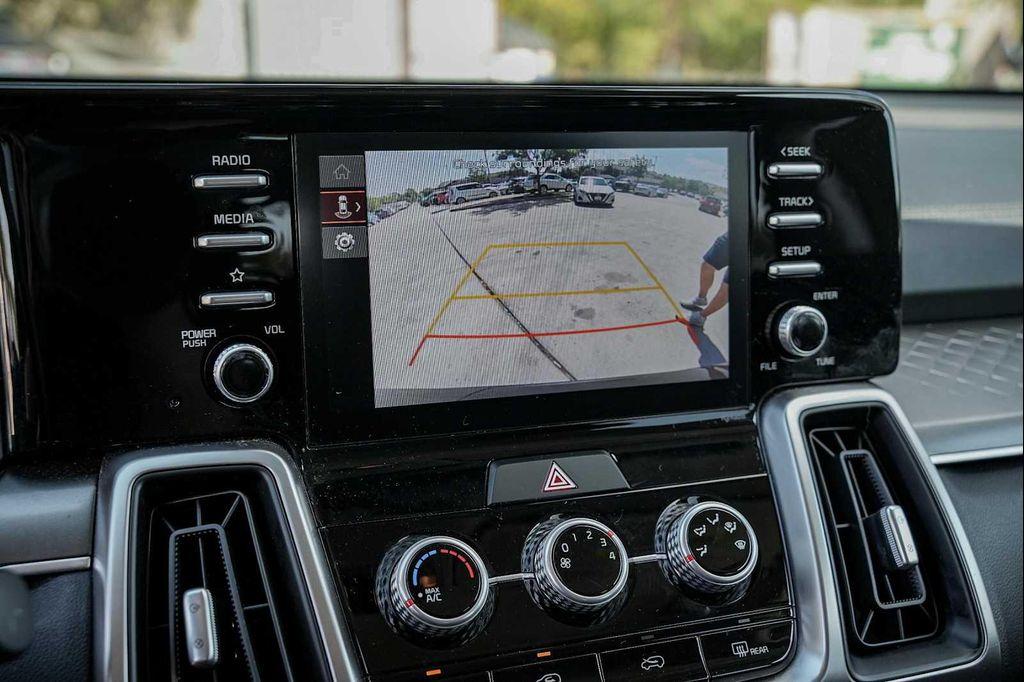 used 2022 Kia Sorento car, priced at $21,698