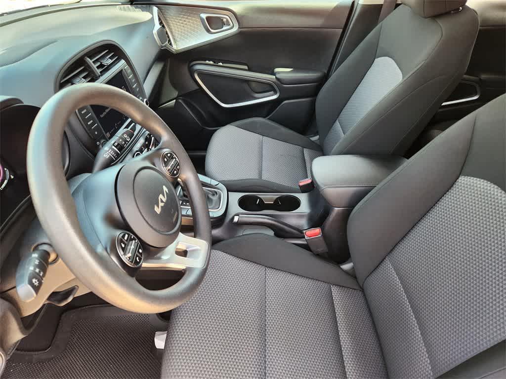 used 2024 Kia Soul car, priced at $19,498