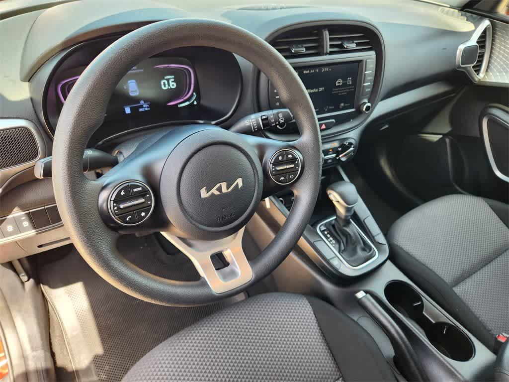 used 2024 Kia Soul car, priced at $19,498