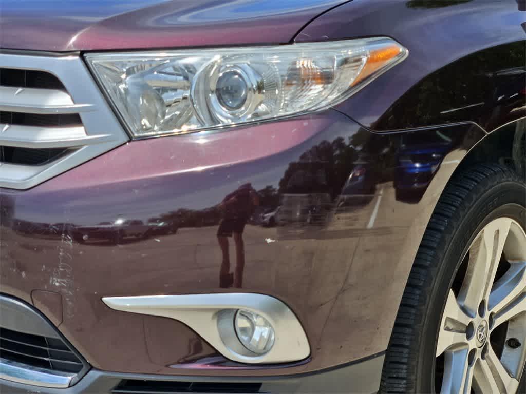 used 2011 Toyota Highlander car, priced at $15,685