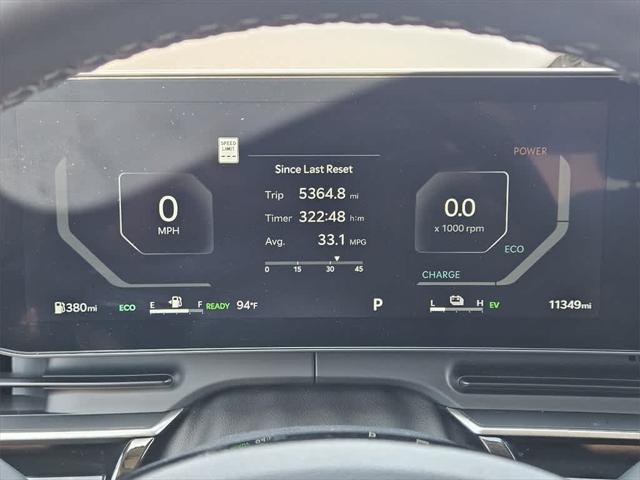 used 2025 Kia Carnival Hybrid car, priced at $50,560