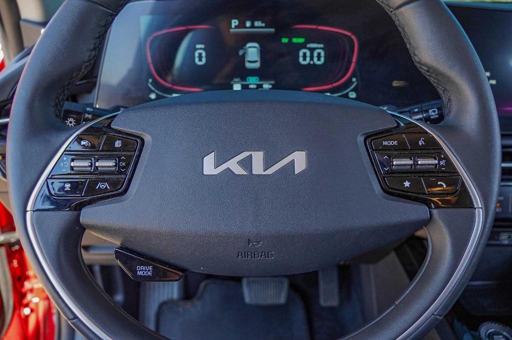 used 2025 Kia Niro Plug-In Hybrid car, priced at $29,995