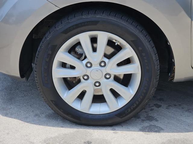 used 2013 Kia Soul car, priced at $4,600